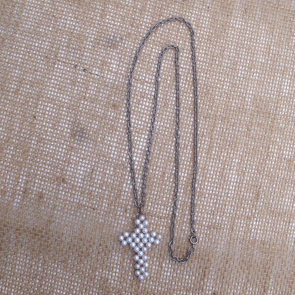 Vintage Handmade Faux Pearl Bead Cross Pendant Necklace - Picture 2 of 9